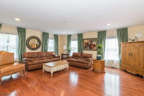 7 Little Pl, Wayne, NJ 07470 photo 11