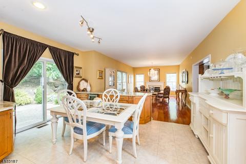 7 Little Pl, Wayne, NJ 07470 photo 5