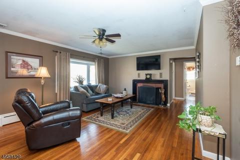 29 Lingert Ave, Clinton, NJ 08809 photo 2