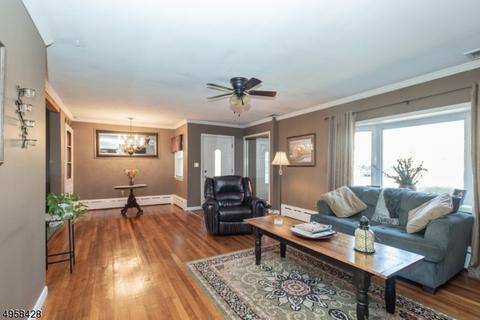 29 Lingert Ave, Clinton, NJ 08809 photo 3