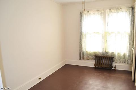 184 Maple Ave, North Plainfield, NJ 07060 photo 8