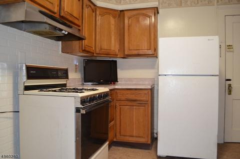 184 Maple Ave, North Plainfield, NJ 07060 photo 11
