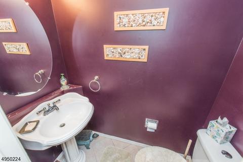 60 Duck Hawk Ct, Hackettstown, NJ 07840 photo 10