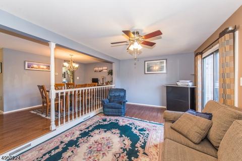 60 Duck Hawk Ct, Hackettstown, NJ 07840 photo 9