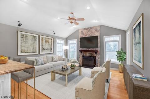 4 Beech Ave, Madison, NJ 07940 photo 2