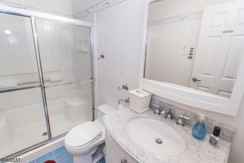 4 Nancy Ct, Wayne, NJ 07470 photo 19