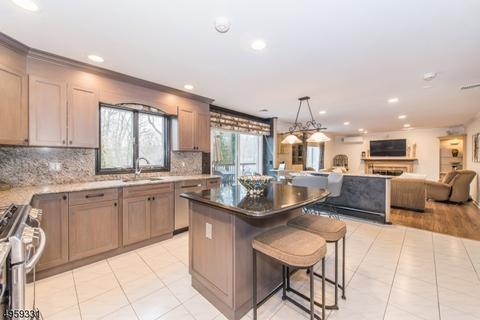 4 Nancy Ct, Wayne, NJ 07470 photo 6
