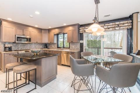 4 Nancy Ct, Wayne, NJ 07470 photo 5