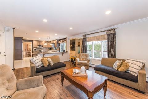4 Nancy Ct, Wayne, NJ 07470 photo 9