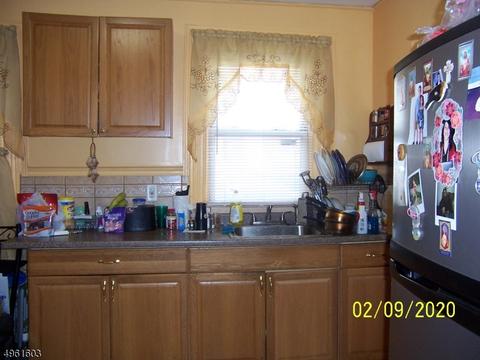 411 Monroe Ave, Plainfield, NJ 07063 photo 3