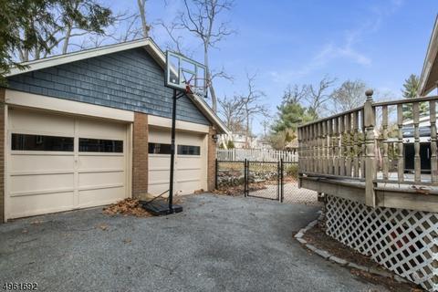 3 Beechwood Dr, Wayne, NJ 07470 photo 24
