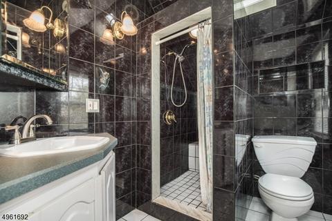 3 Beechwood Dr, Wayne, NJ 07470 photo 22