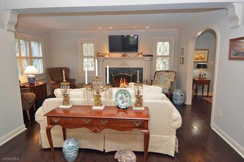 58 E Saddle River Rd, Saddle River, NJ 07458 photo 4