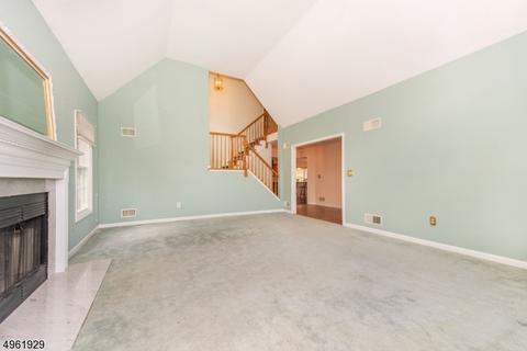 10 Eagle Ct, Randolph, NJ 07869 photo 7