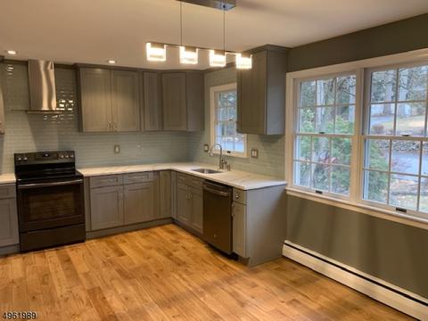 218 Beech Ter, Wayne, NJ 07470 photo 4