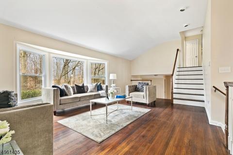 51 Smithfield Dr, Springfield, NJ 07081 photo 9