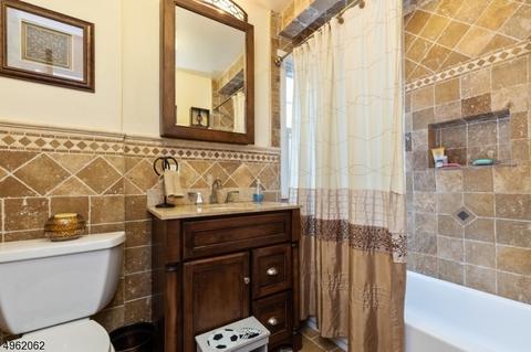 357 Chestnut St, Nutley, NJ 07110 photo 9
