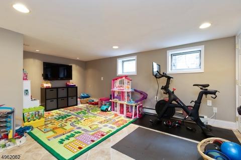 357 Chestnut St, Nutley, NJ 07110 photo 20