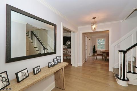 22 Colt Rd, Summit, NJ 07901 photo 2