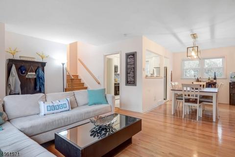 2 Milton Ave, Summit, NJ 07901 photo 1