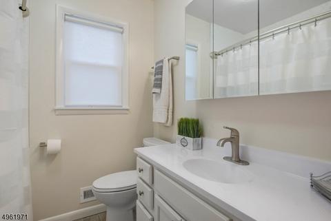 2 Milton Ave, Summit, NJ 07901 photo 7