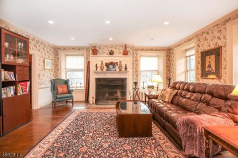 449 Paramus Rd, Paramus, NJ 07652 photo 5