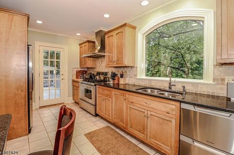 717-27 Dixie Ln, Plainfield, NJ 07062 photo 8