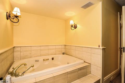 717-27 Dixie Ln, Plainfield, NJ 07062 photo 13