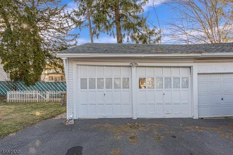 403 Sharp St, Hackettstown, NJ 07840 photo 9