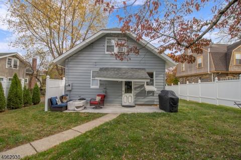 403 Sharp St, Hackettstown, NJ 07840 photo 6