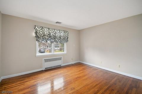 206 Willow Ave, Hackensack, NJ 07601 photo 12