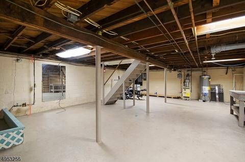206 Willow Ave, Hackensack, NJ 07601 photo 22