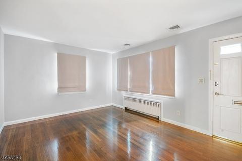 206 Willow Ave, Hackensack, NJ 07601 photo 9