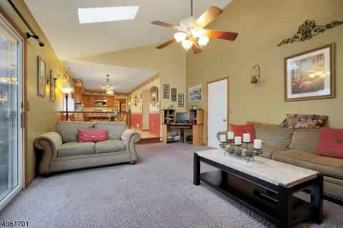 16 Rutherford Ct, Middlesex, NJ 08846 photo 11