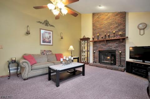 16 Rutherford Ct, Middlesex, NJ 08846 photo 10
