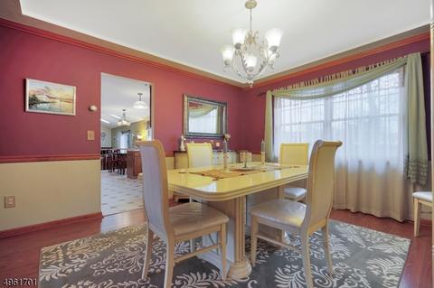 16 Rutherford Ct, Middlesex, NJ 08846 photo 5