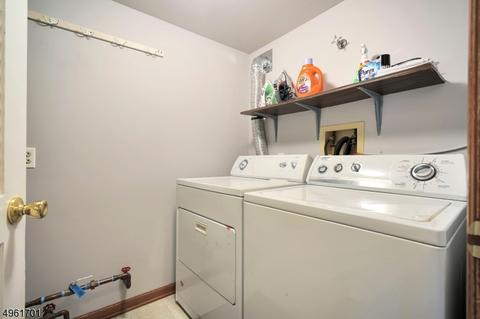 16 Rutherford Ct, Middlesex, NJ 08846 photo 12