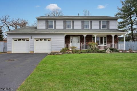 16 Rutherford Ct, Middlesex, NJ 08846 photo 1