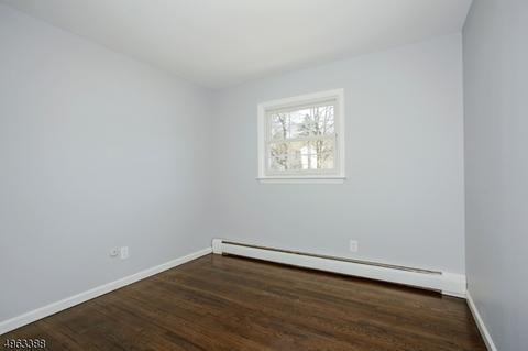 19 Pelham Rd, Wayne, NJ 07470 photo 13