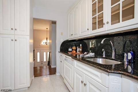 19 Pelham Rd, Wayne, NJ 07470 photo 10