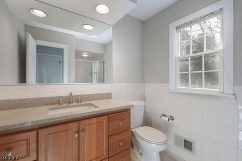 25 Phoenix Dr, Mendham, NJ 07945 photo 11