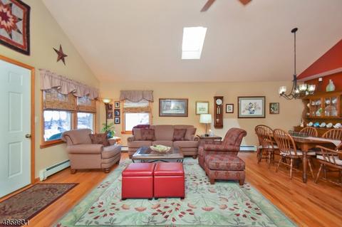 41 S Polktown Rd, Hampton, NJ 08827 photo 9