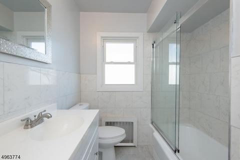 411 Parker Ave, Hackensack, NJ 07601 photo 10