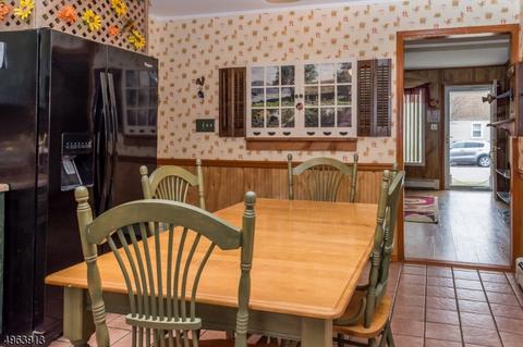 39 Bergen Ave, Wanaque Boro, NJ 07420 photo 6