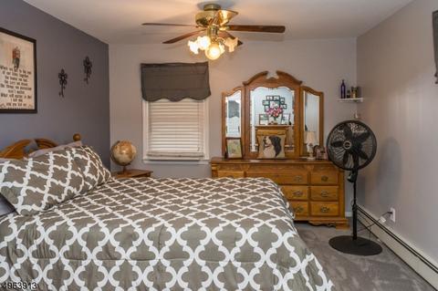 39 Bergen Ave, Wanaque Boro, NJ 07420 photo 7