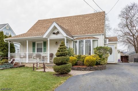 39 Bergen Ave, Wanaque Boro, NJ 07420 photo 1