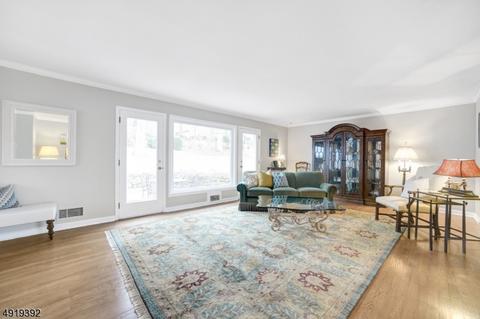 64 Druid Hill Rd, Summit, NJ 07901 photo 3