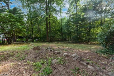 30 Sloping Hill Ter, Wayne, NJ 07470 photo 4