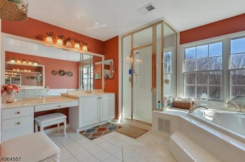 94 Summer Hill Rd, Wayne, NJ 07470 photo 18