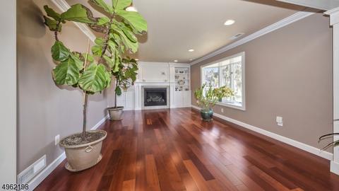12 Allison Ct, Wayne, NJ 07470 photo 3